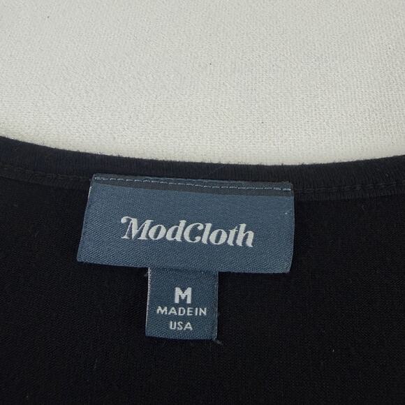 ModCloth Black Retro Crossover Surplice Wrap Top Sz Medium - Picture 3 of 7